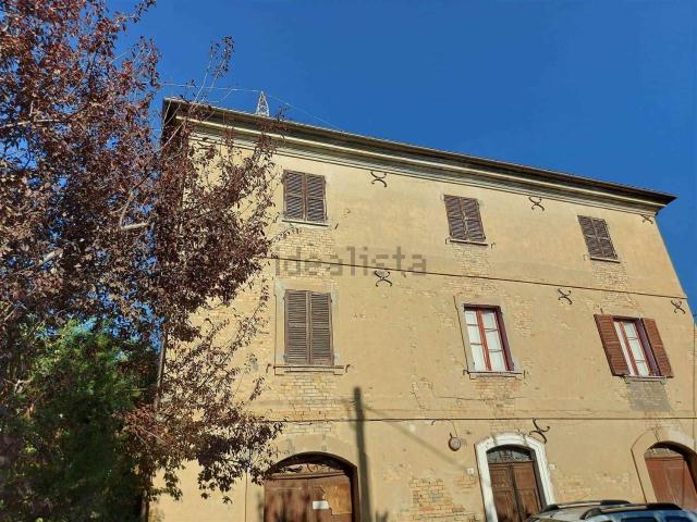 Appartamento in vendita di 130 m² in Via Montalfoglio