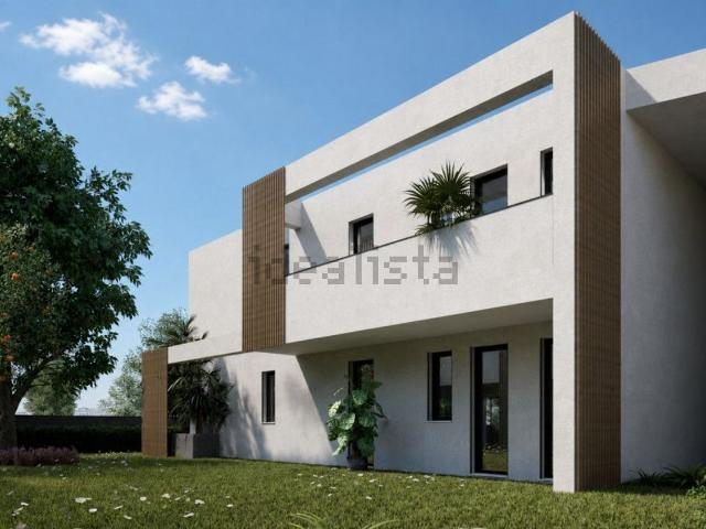 Appartamento in vendita di 130 m² in Via Monte Bianco