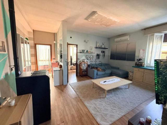 Appartamento in vendita di 130 m² in Via Monte Grappa, 1
