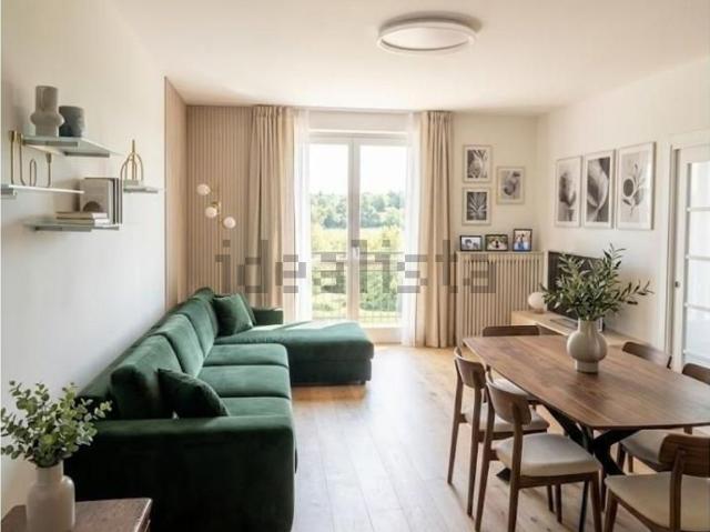 Appartamento in vendita di 130 m² in Via Monte Marmolada, 5
