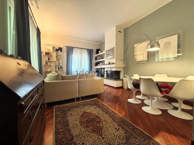Appartamento in vendita di 130 m² in Via Montebuoni, 77