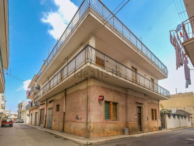 Appartamento in vendita di 130 m² in Via Monteleone, 53