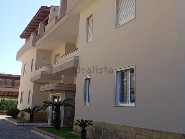 Appartamento in vendita di 130 m² in Via Montenuovo Licola Patria, 130
