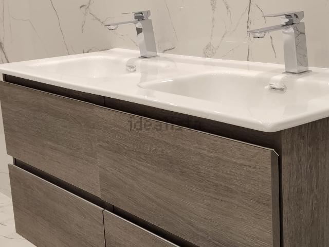 Appartamento in vendita di 130 m² in Via Mosco