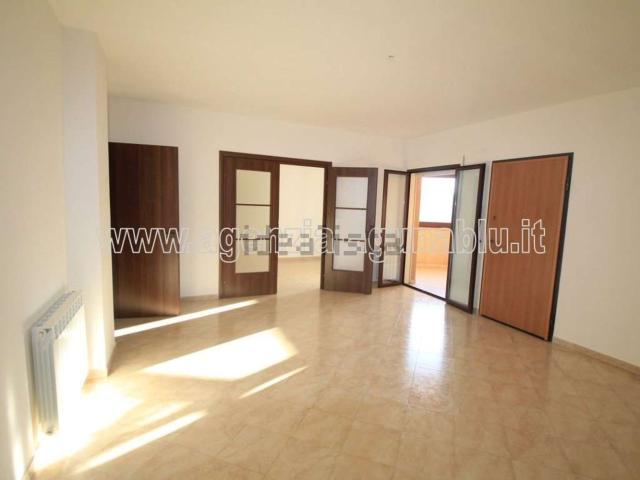 Appartamento in vendita di 130 m² in Via Mazara