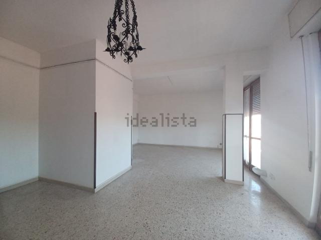 Appartamento in vendita di 130 m² in Via Marconi, 10