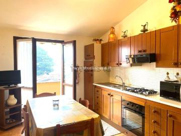 Appartamento in vendita di 130 m² in Via Martiri della Libertà