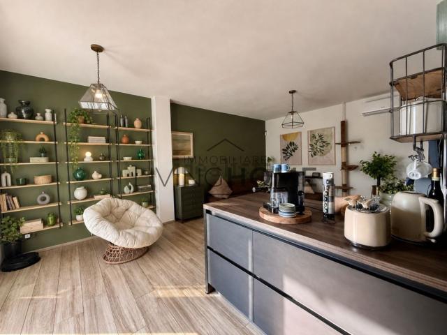 Appartamento in vendita di 130 m² in Via Masiera 1ᵃ, 484