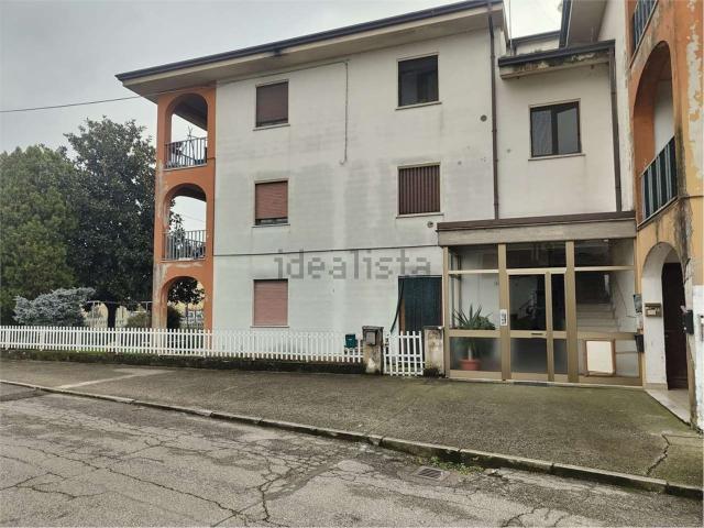 Appartamento in vendita di 130 m² in Via Mezzavilla, 21