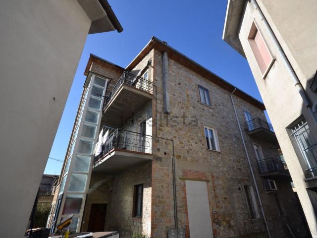Appartamento in vendita di 130 m² in Via Nazionale