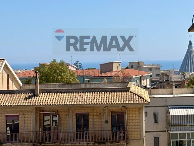 Appartamento in vendita di 130 m² in Via Necropoli Grotticelle, 46