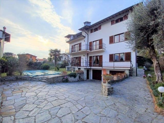 Appartamento in vendita di 130 m² in Via nuova albana