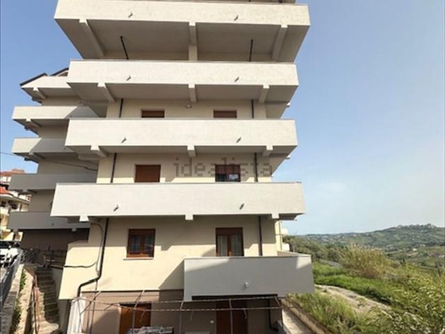 Appartamento in vendita di 130 m² in Via Salvatore Cutelli, 5