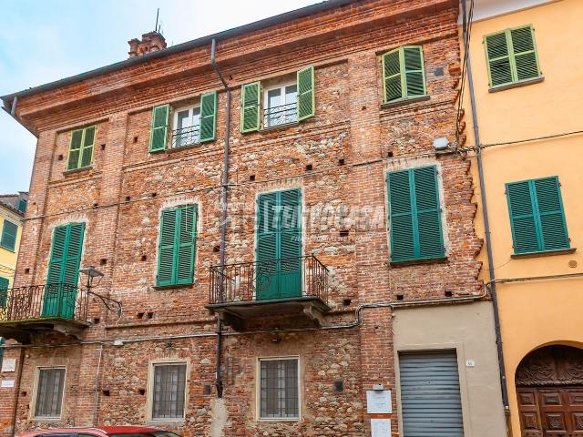 Appartamento in vendita di 130 m² in Via San Giovanni Bosco, 9