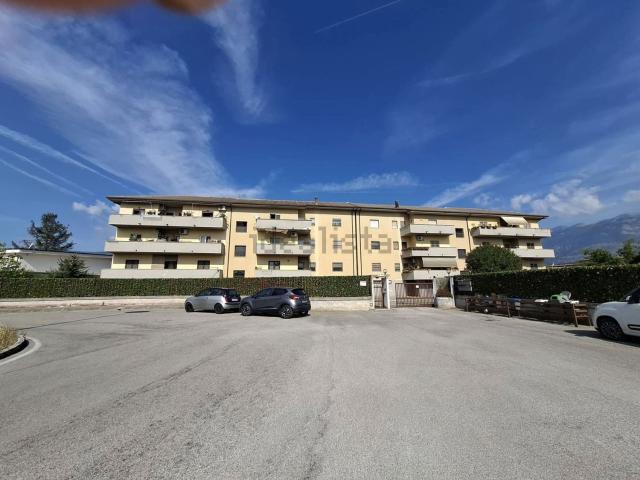 Appartamento in vendita di 130 m² in Via San Giuliano Sura, 29