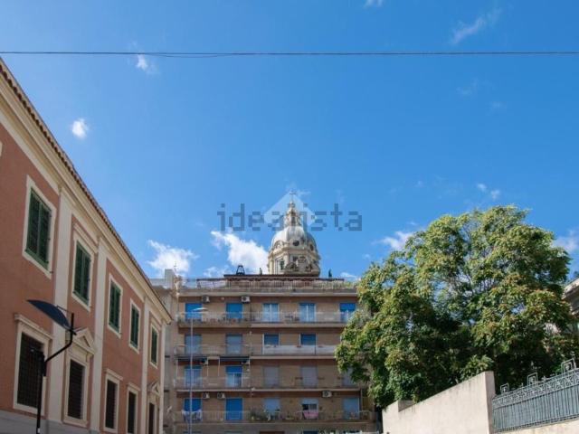 Appartamento in vendita di 130 m² in Via Santa Eustochia, 2