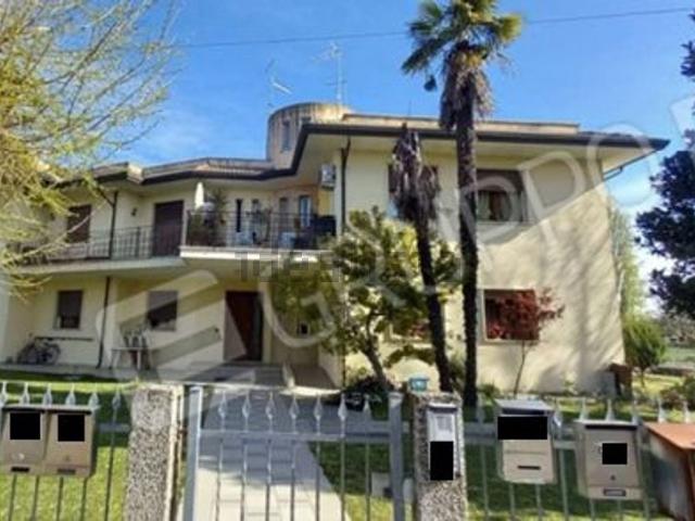Appartamento in vendita di 130 m² in Via Santa Lucia, 5