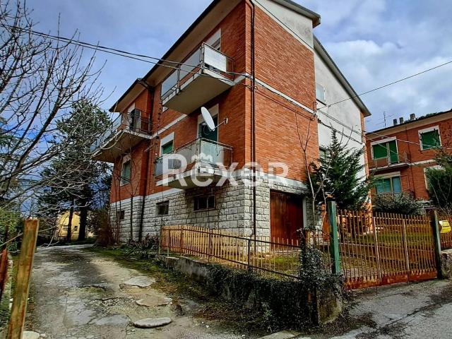 Appartamento in vendita di 130 m² in Via Sassoferrato
