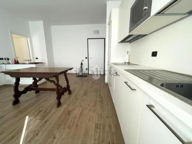Appartamento in vendita di 130 m² in Via Scavini