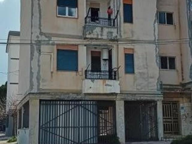 Appartamento in vendita di 130 m² in Via Sicilia