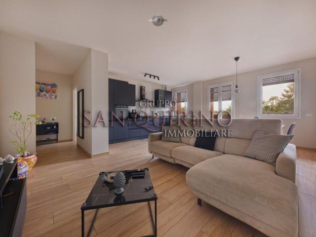 Appartamento in vendita di 130 m² in Via Statale Sud, 17
