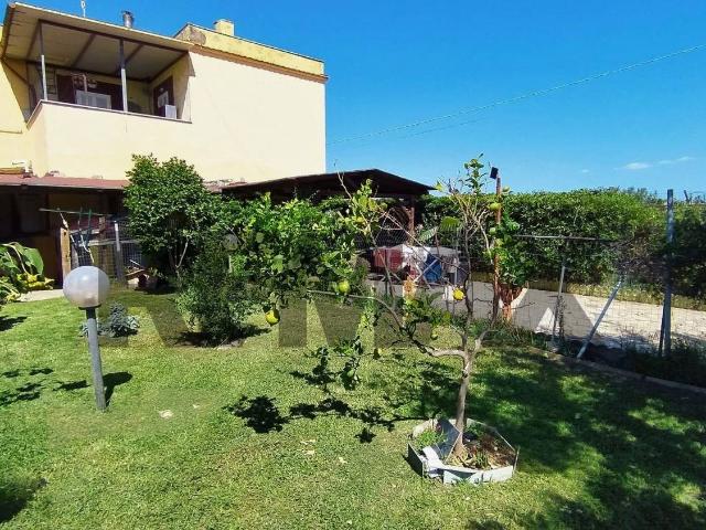 Appartamento in vendita di 130 m² in Via Pomezia, 11