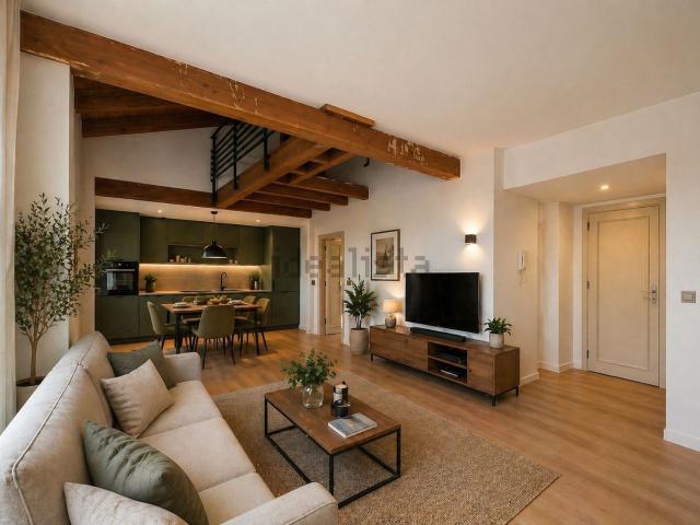Appartamento in vendita di 130 m² in Via Postumia, 72