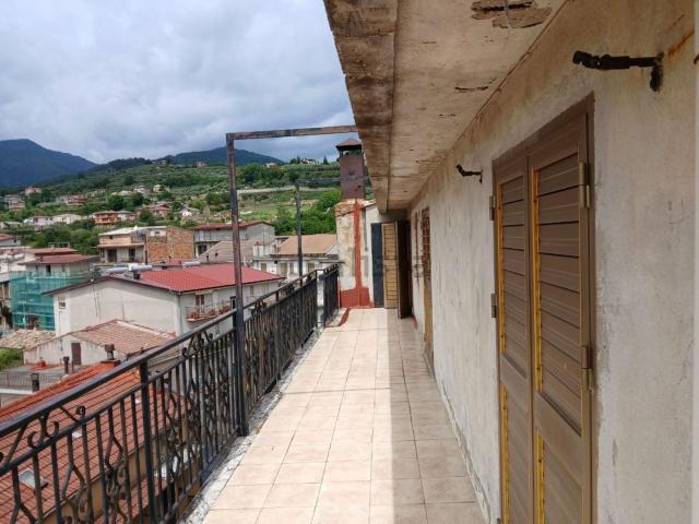 Appartamento in vendita di 130 m² in Via Paternise