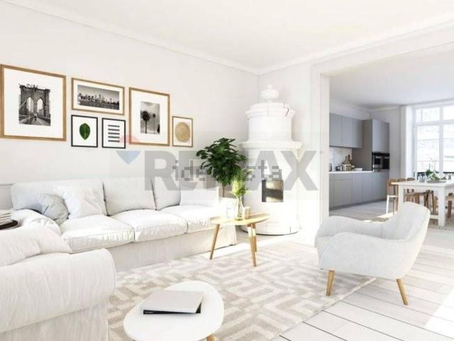 Appartamento in vendita di 130 m² in Via Patrioti