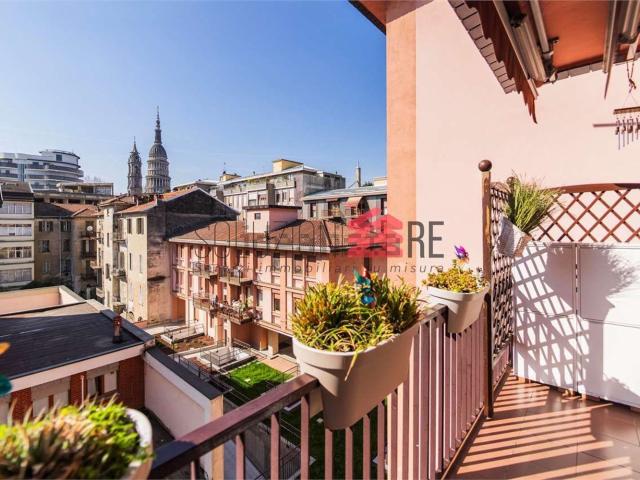 Appartamento in vendita di 130 m² in Via Palestro, 12