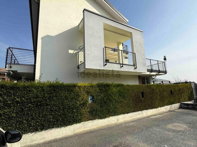 Appartamento in vendita di 130 m² in Via Paolo Borsellino, 3