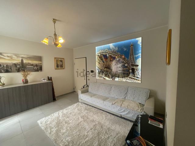 Appartamento in vendita di 130 m² in Via Papa Giovanni XXIII