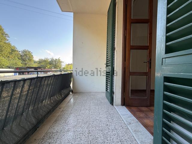 Appartamento in vendita di 130 m² in Via Pesciatina, 831