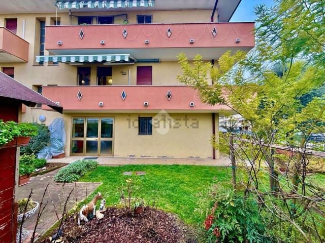 Appartamento in vendita di 130 m² in Via Peserico