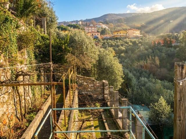 Appartamento in vendita di 130 m² in Via Piazzola Falcin, 5