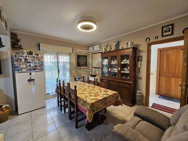 Appartamento in vendita di 130 m² in Via Pietro Galati, 12