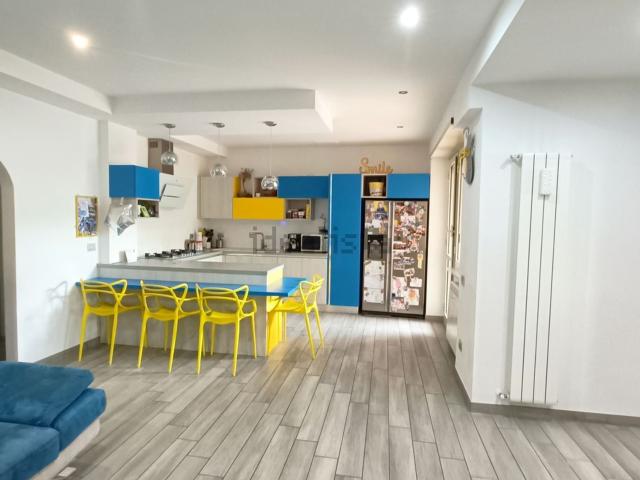 Appartamento in vendita di 130 m² in Via Pio Piacentini