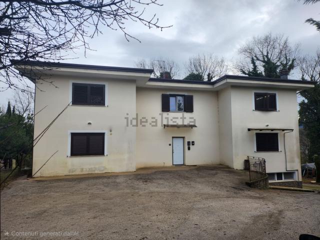 Appartamento in vendita di 130 m² in Via Quattro Strade, 132