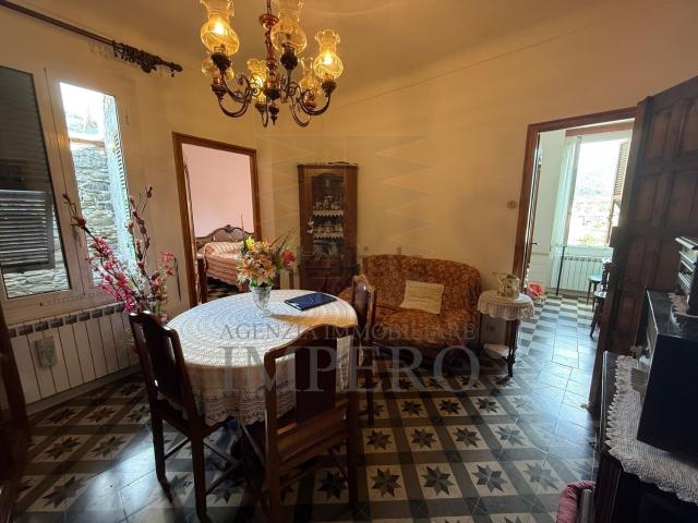 Appartamento in vendita di 130 m² in Via Rocca, 3