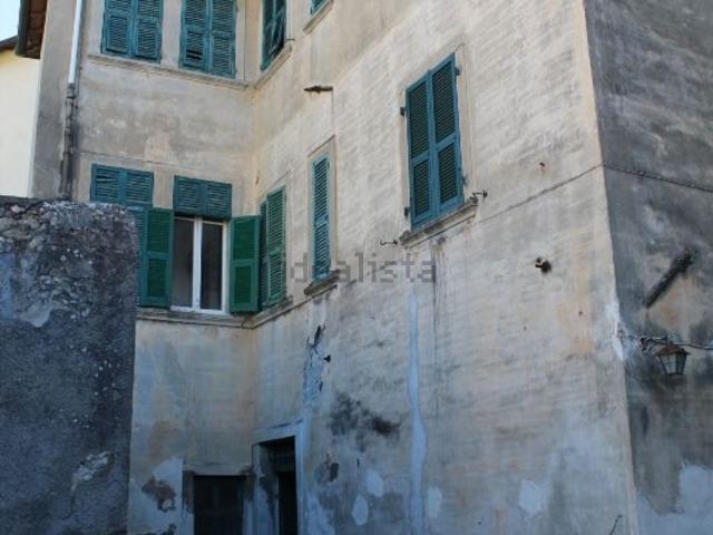 Appartamento in vendita di 130 m² in Via Roma