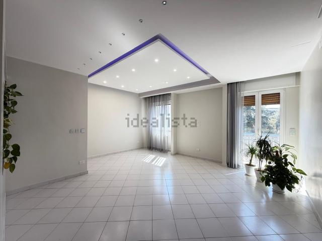 Appartamento in vendita di 130 m² in Via Roma, 9