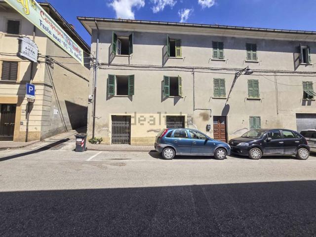 Appartamento in vendita di 130 m² in Via Roma