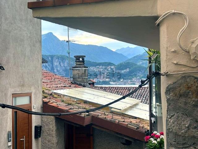 Appartamento in vendita di 130 m² in Via Roma, 1