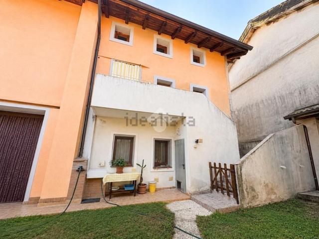 Appartamento in vendita di 130 m² in Via Roma, 25