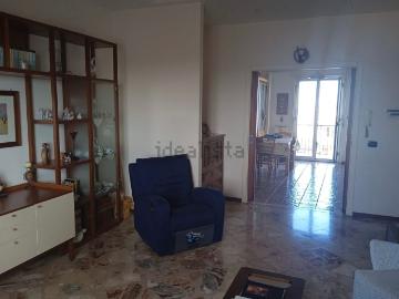 Appartamento in vendita di 130 m² in Via Roma