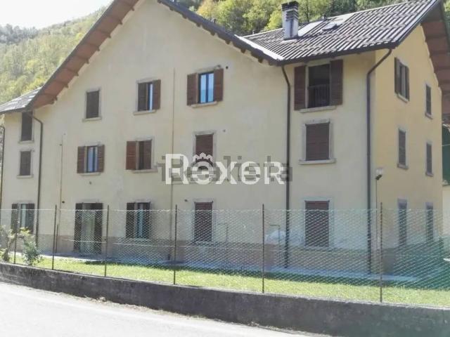 Appartamento in vendita di 130 m² in Via Roncaglia Entro