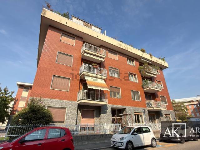 Appartamento in vendita di 130 m² in Via Ragazzi del 99, 10
