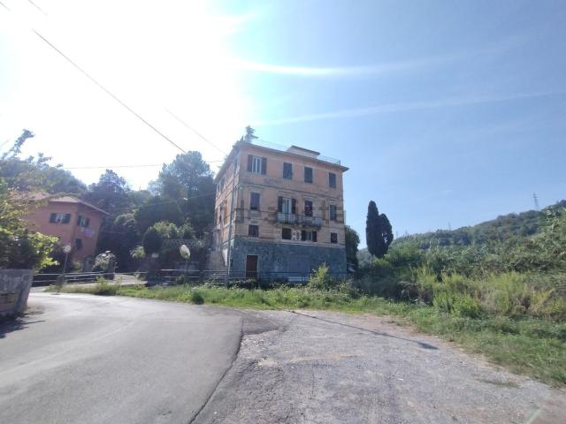 Appartamento in vendita di 130 m² in Via Rivo Fico Ruemà