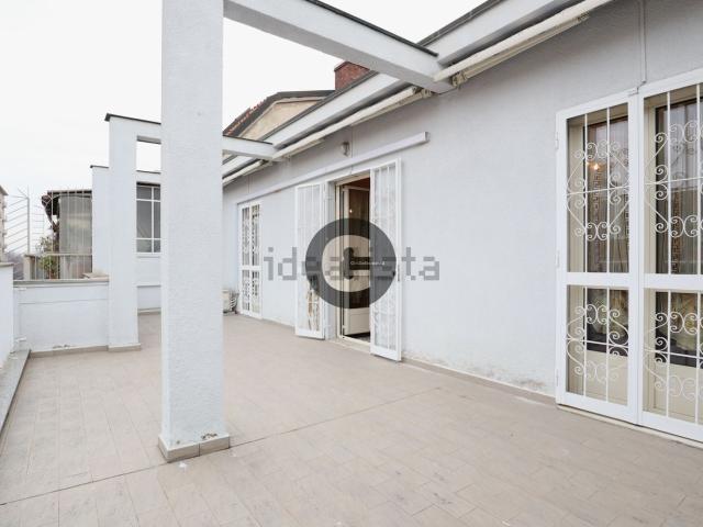 Appartamento in vendita di 130 m² in Via Riccardo Sineo, 9