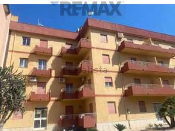 Appartamento in vendita di 130 m² in Via Rione Greco, 9